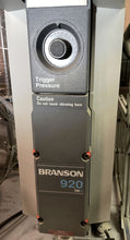 Load image into Gallery viewer, Branson 920IW+ Ultrasonic Benchtop Welder 120-240V, 1000-2000W, 20 kHz