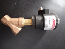 Load image into Gallery viewer, Assured Automation Angle Seat Valve J9SPG1645 3/4&quot; DN 20 4:10 Bar